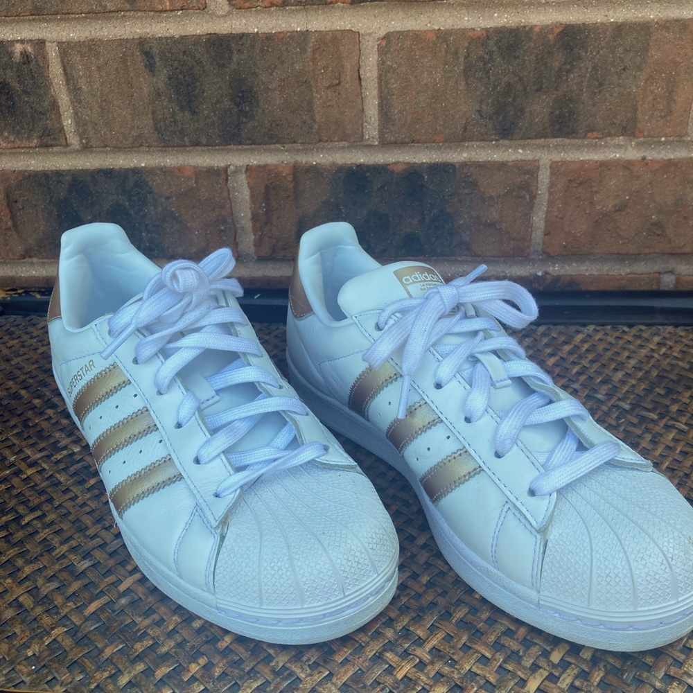 Adidas Superstar